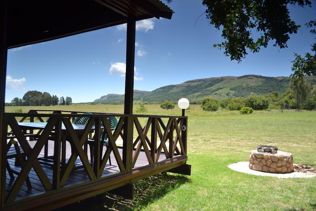 Intaba Thulile Hotel Maanhaarrand Room photo